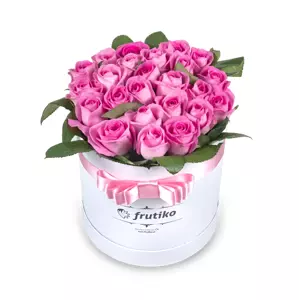 Růžové růže bílá kulatá krabice 30 - 32 ks